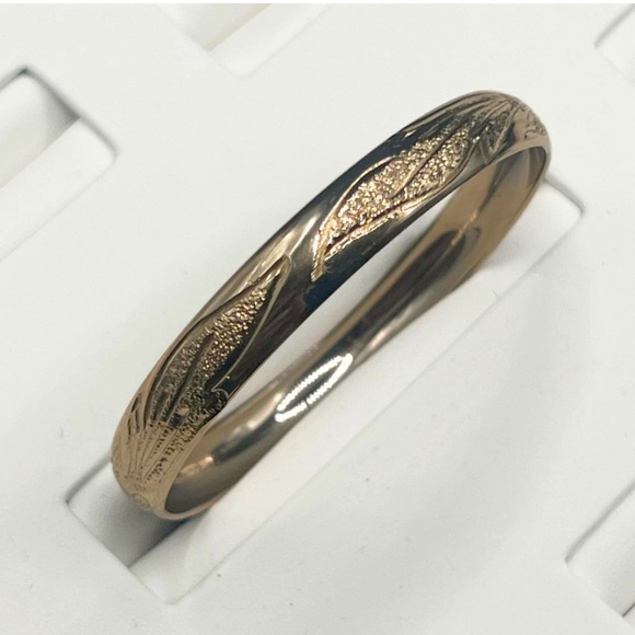 Vintage 14k gold baby bangle bracelet 10 grams stamped - Picture 1 of 7